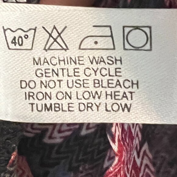 Violet + Claire Sheer Blouse - Sz M (NWT) - Picture 5 of 9